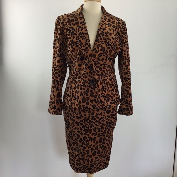 Suzanne Somers Pants - Suzanne Somers Collection vintage? Leopard print skirt suit pink lining …